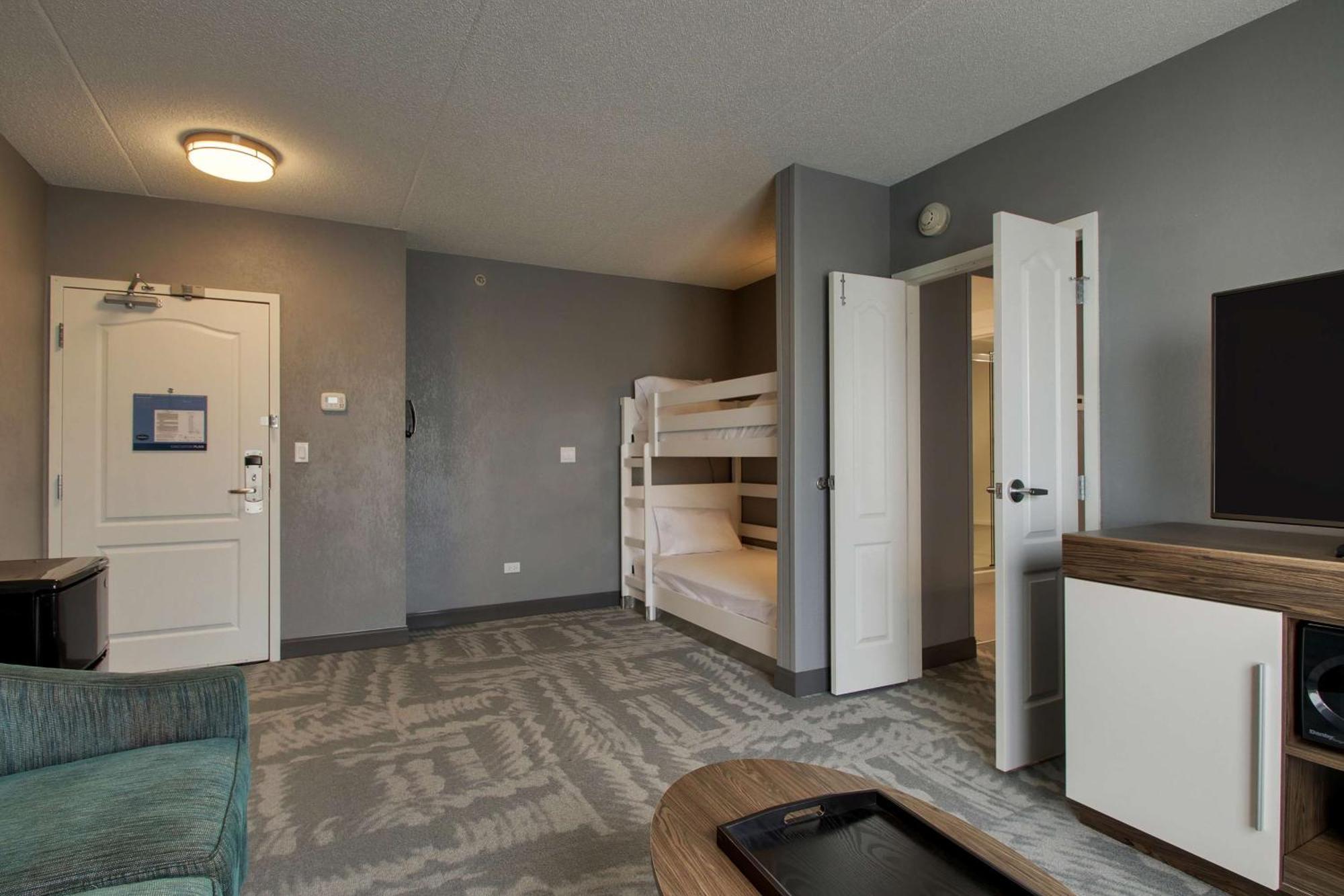 Hampton Inn & Suites Chicago/Aurora Εξωτερικό φωτογραφία