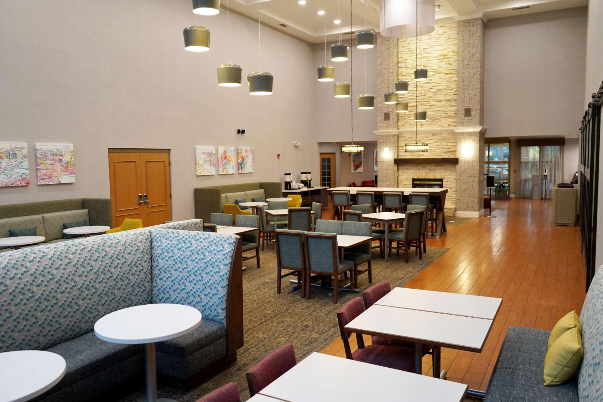 Hampton Inn & Suites Chicago/Aurora Εξωτερικό φωτογραφία